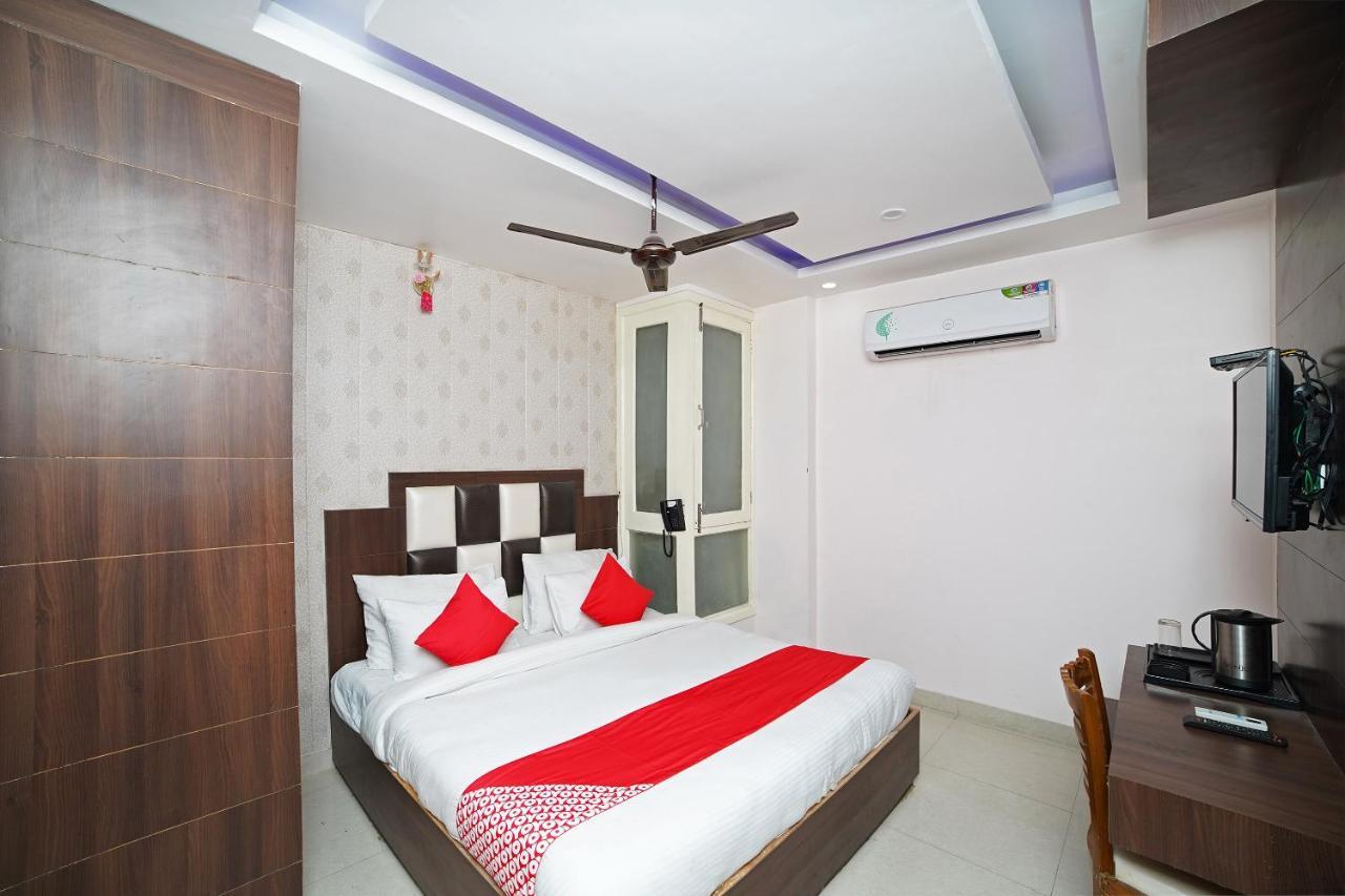 Oyo 39539 Hotel Vansh & Restaurant Kashipur Kültér fotó