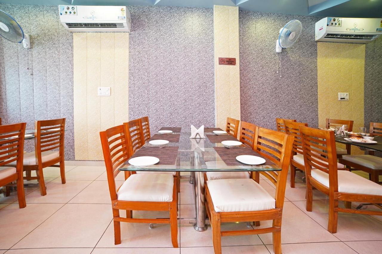 Oyo 39539 Hotel Vansh & Restaurant Kashipur Kültér fotó
