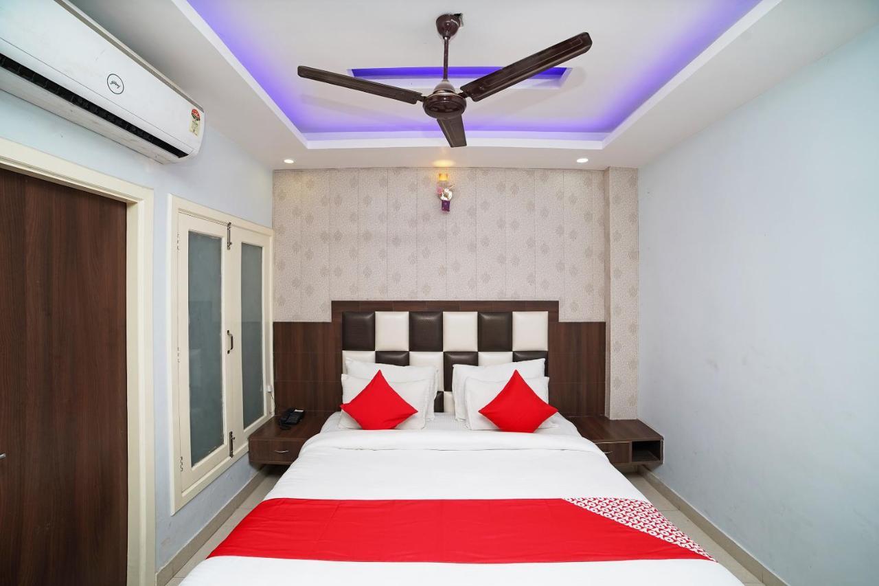 Oyo 39539 Hotel Vansh & Restaurant Kashipur Kültér fotó